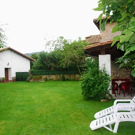 Casa Vacacional Carmen Casa de Férias Rales (Llanes)