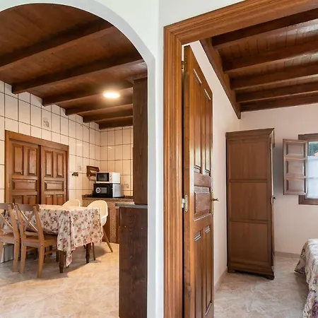 Casa Vacacional Carmen Holiday home Rales (Llanes)
